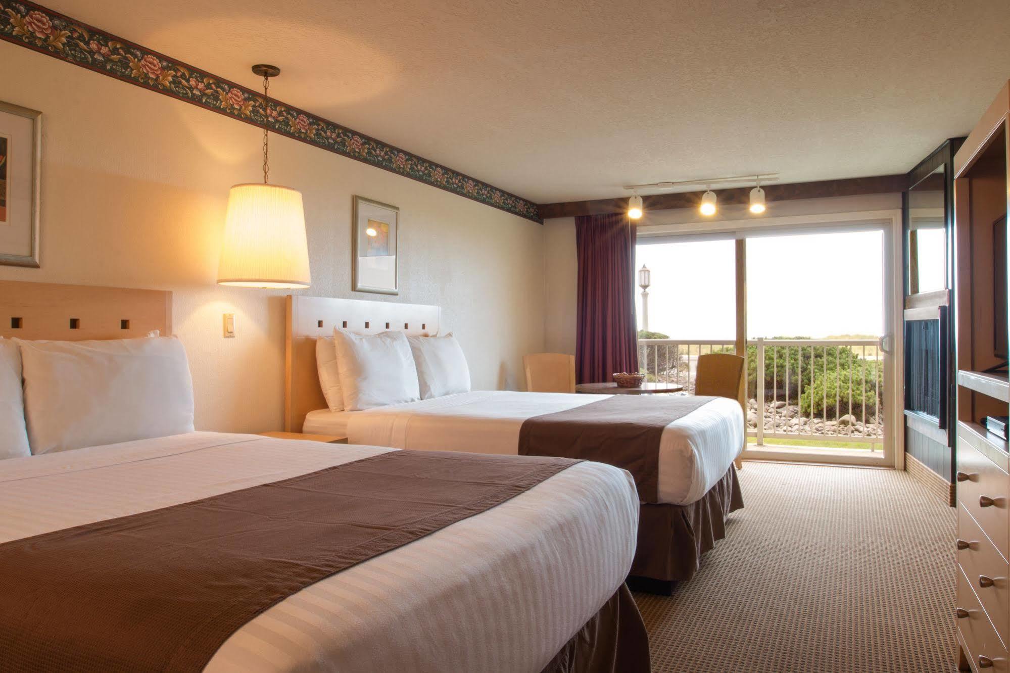 Hi Tide Oceanfront Inn Seaside Ngoại thất bức ảnh